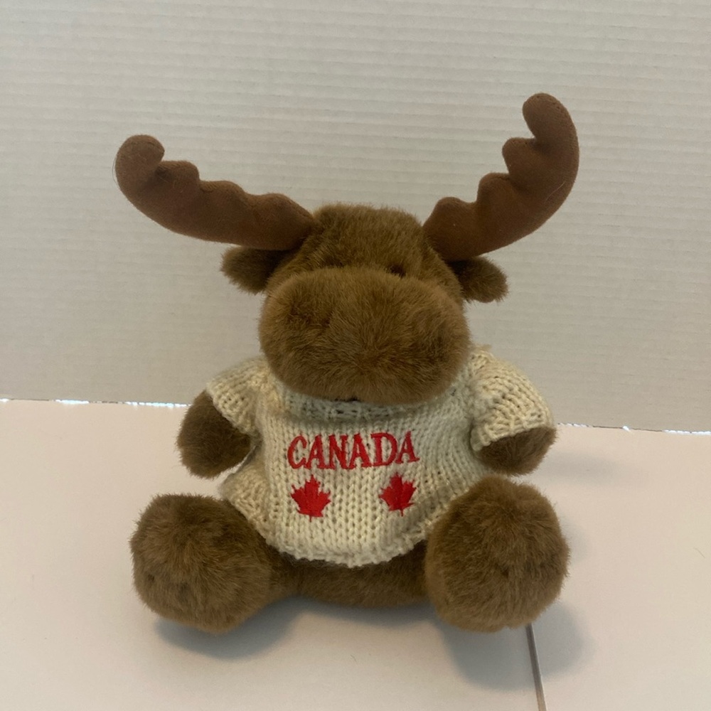 Canada Christmas Moose‎